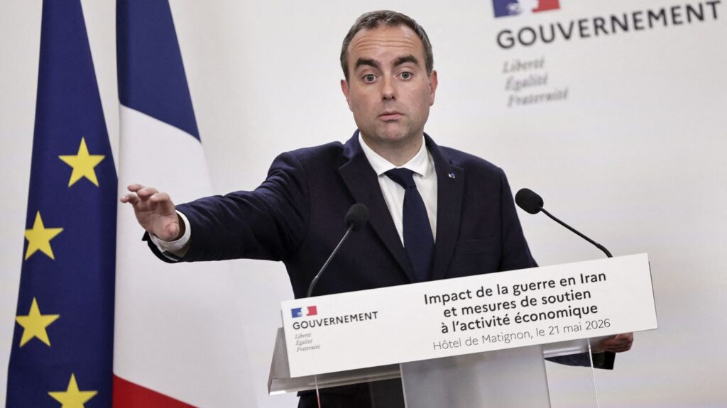 Lecornu face à la Guerre, abrogation du Code noir, la musique française brille dans le monde : Ça dit quoi ce 22 mai ? – franceinfo